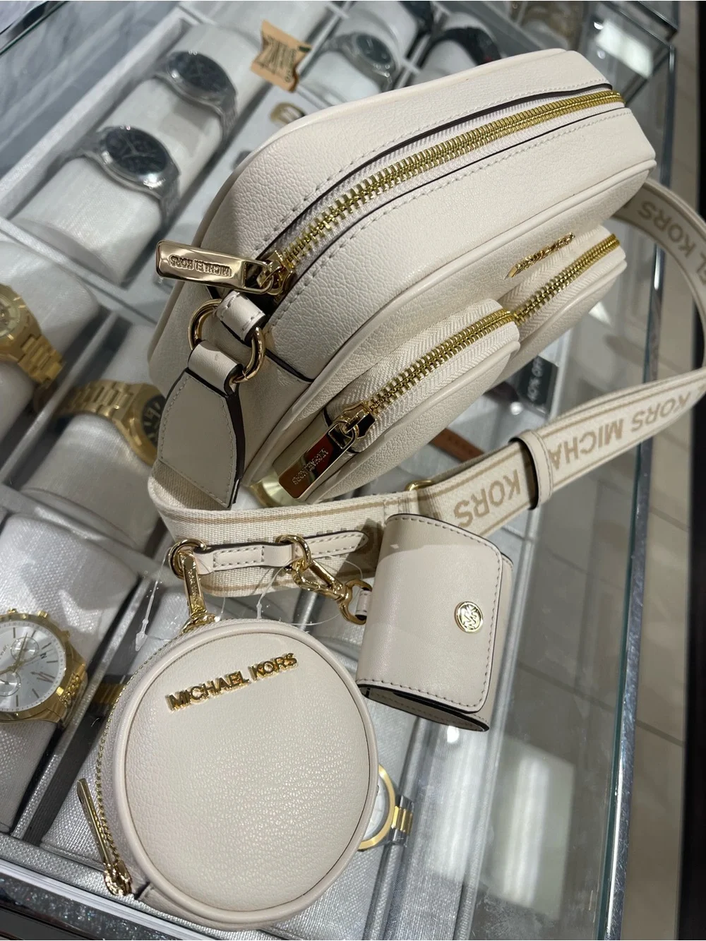 Michael Kors JST Md Pocket Leather Messenger XBody With Attachments Crossbody
